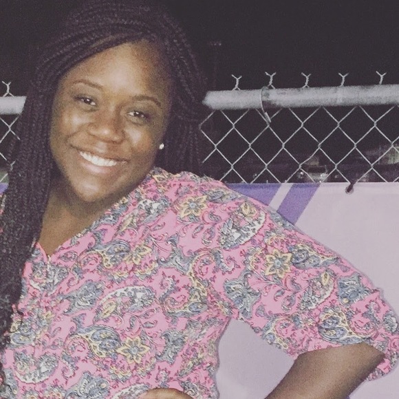 Meet your Posher, Imanii - Picture 1 of 1